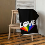 402 - tsgabrielle® • Pride 25 - Love • Handtuch •Schwarz • 76 x 152 cm